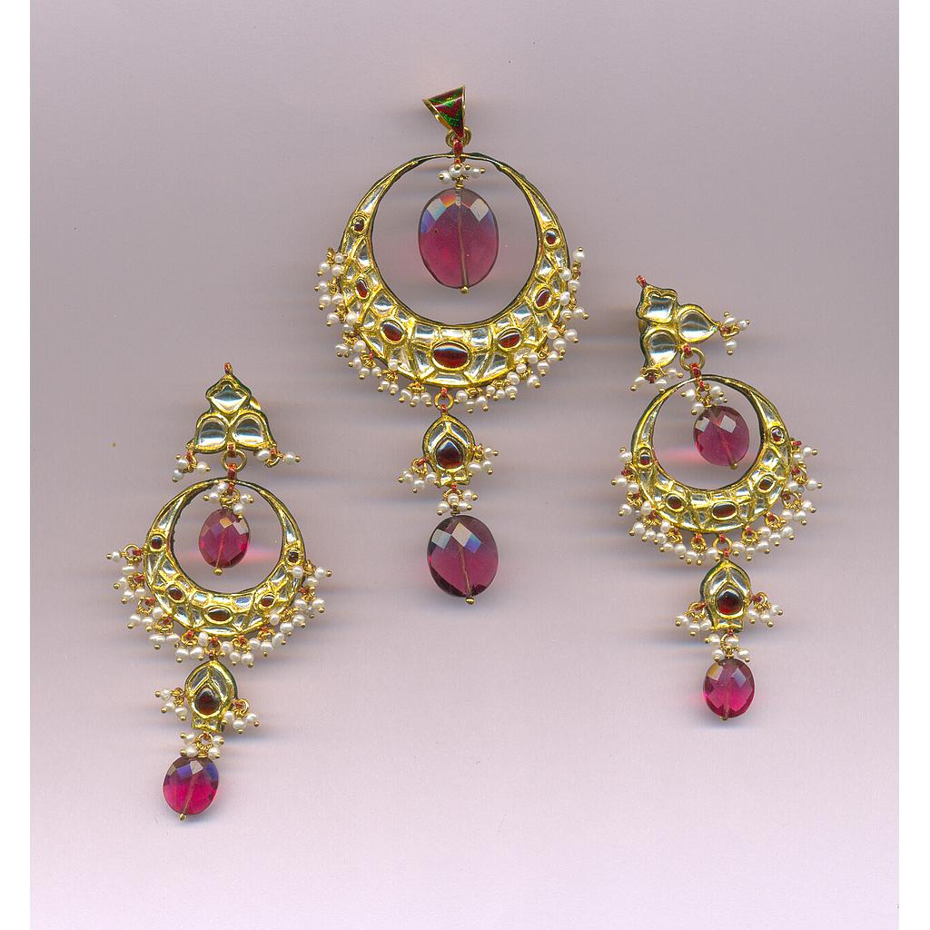 GOLD HALF SET PENDENT KUNDAN FANCY