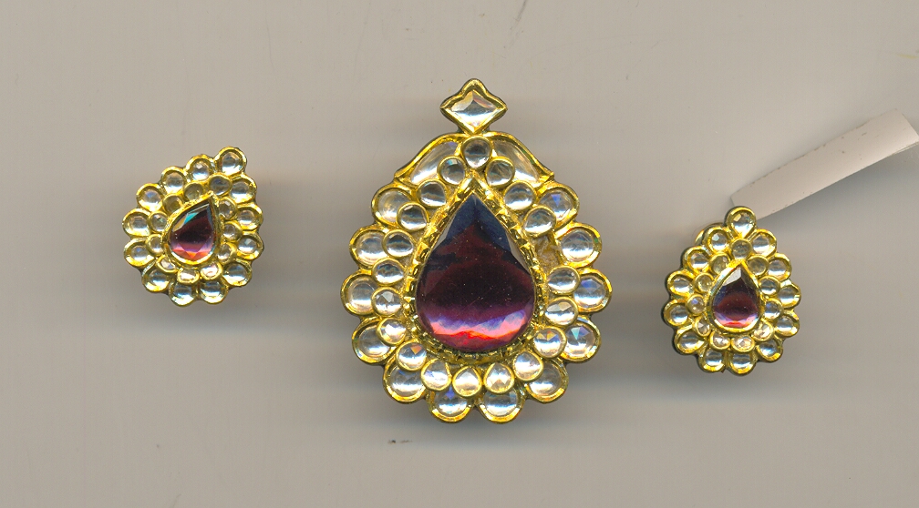 GOLD SET PENDENT KUNDAN