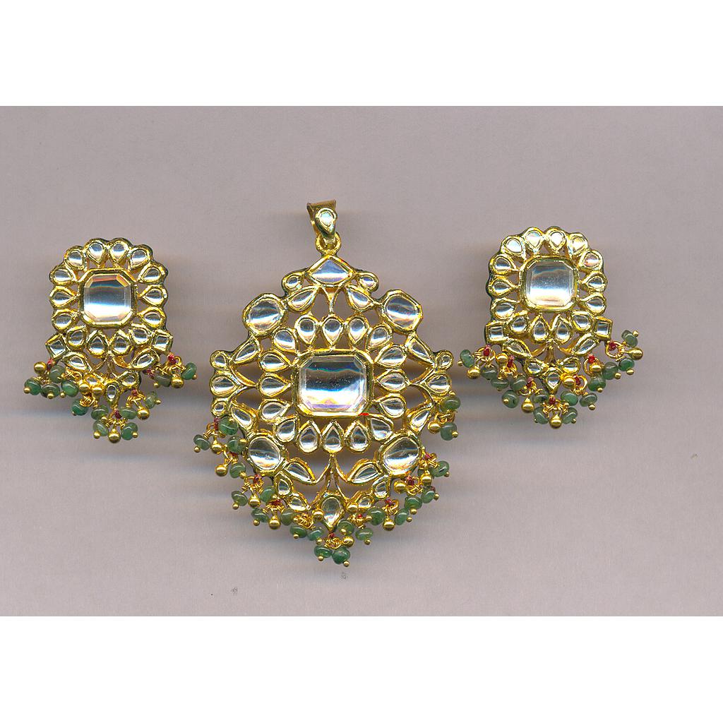 GOLD HALF SET PENDENT KUNDAN GENERAL