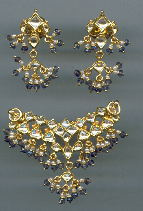 GOLD HALF SET PENDENT KUNDAN GENERAL