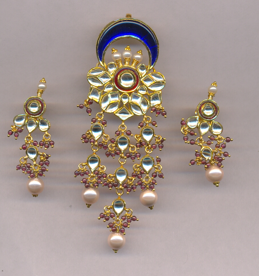 GOLD HALF SET PENDENT KUNDAN GENERAL