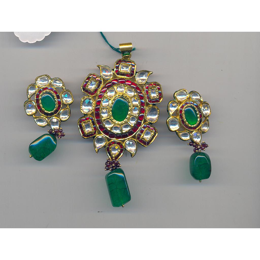 GOLD HALF SET PENDENT KUNDAN GENERAL