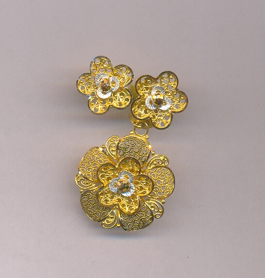 GOLD HALF SET PENDENT PLAIN EXCLUSIVE