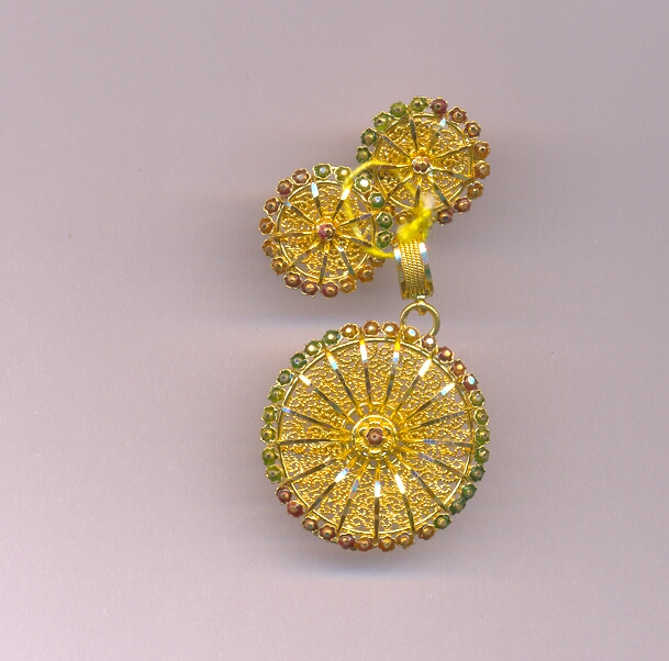 GOLD HALF SET PENDENT PLAIN EXCLUSIVE