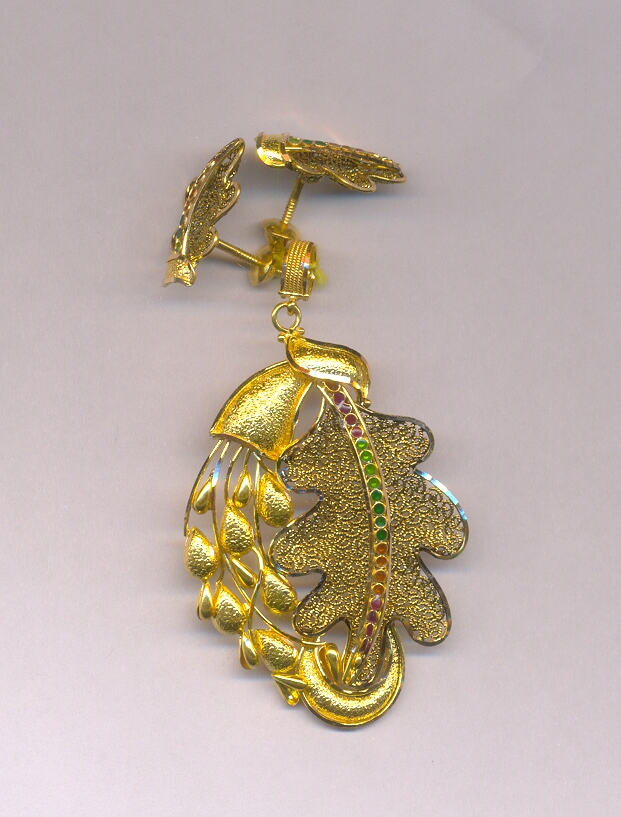 GOLD HALF SET PENDENT PLAIN EXCLUSIVE