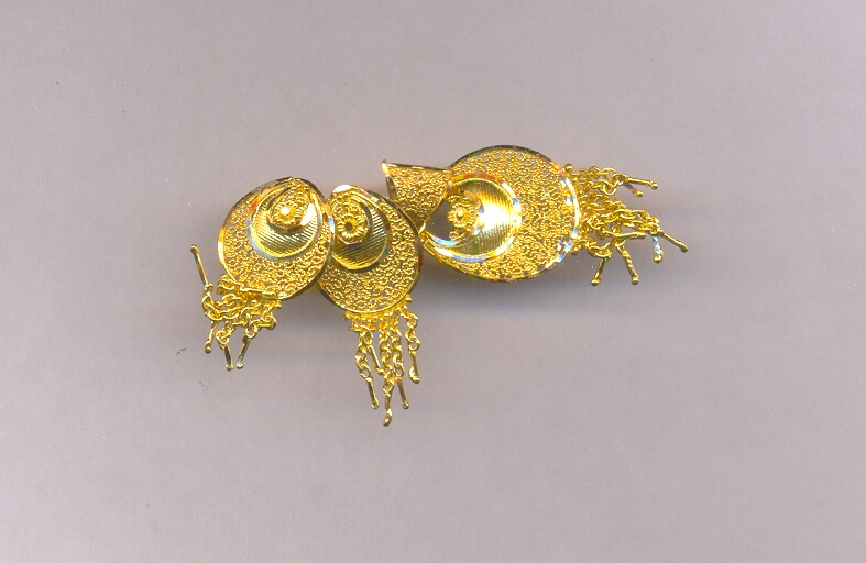 GOLD HALF SET PENDENT PLAIN EXCLUSIVE