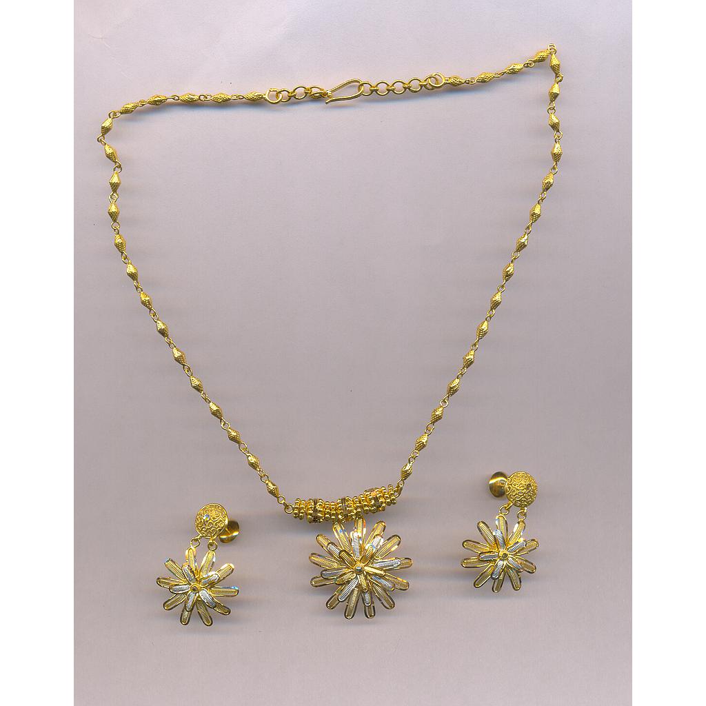 GOLD HALF SET PENDENT PLAIN EXCLUSIVE