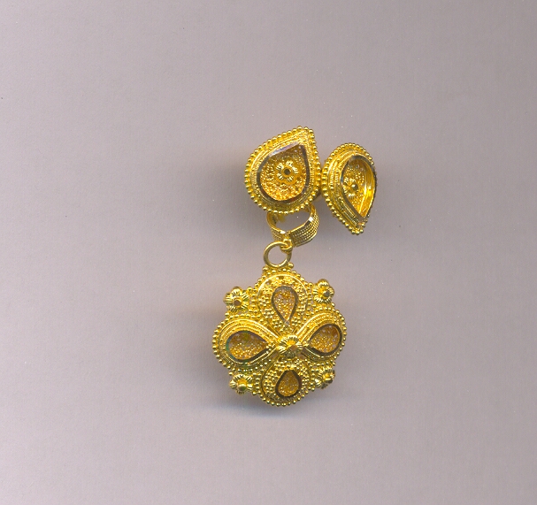 GOLD HALF SET PENDENT PLAIN EXCLUSIVE