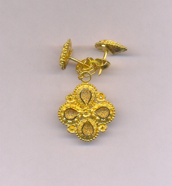 GOLD HALF SET PENDENT PLAIN EXCLUSIVE