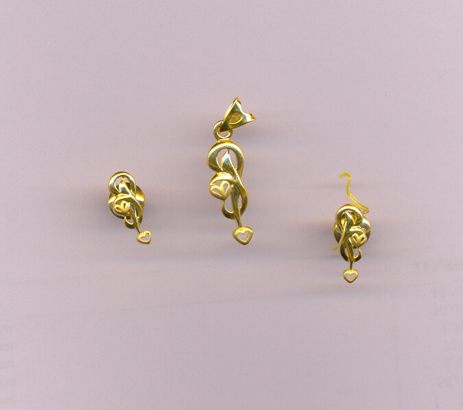 GOLD HALF SET PENDENT PLAIN EXCLUSIVE