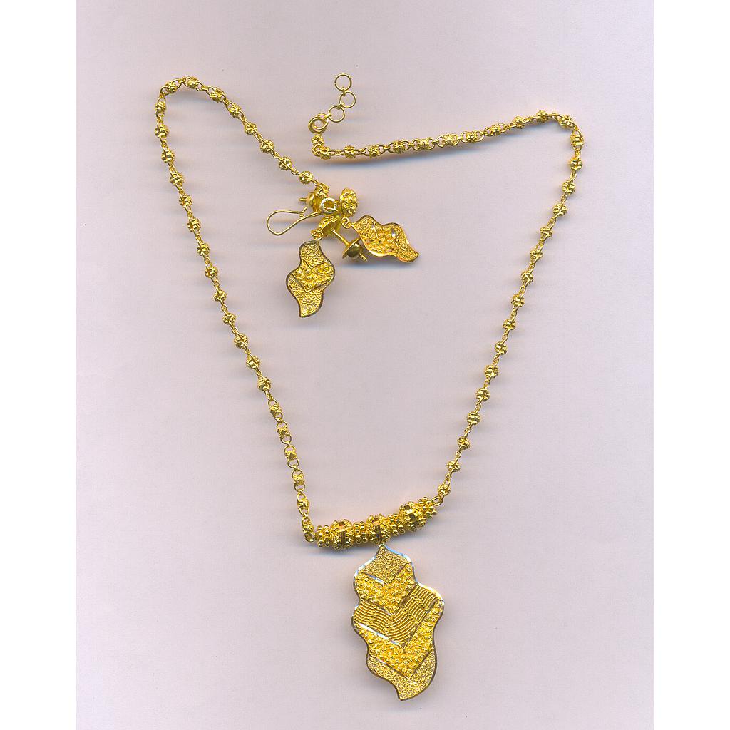 GOLD HALF SET PENDENT PLAIN EXCLUSIVE