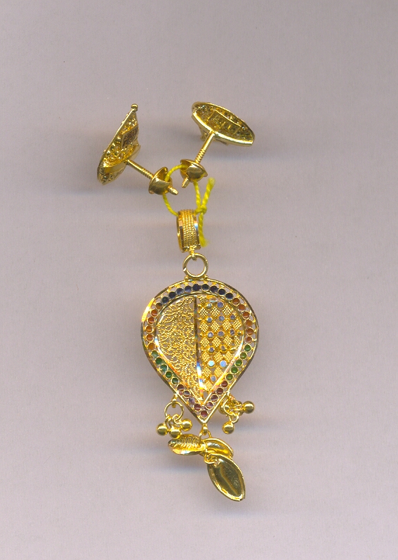 GOLD HALF SET PENDENT PLAIN EXCLUSIVE