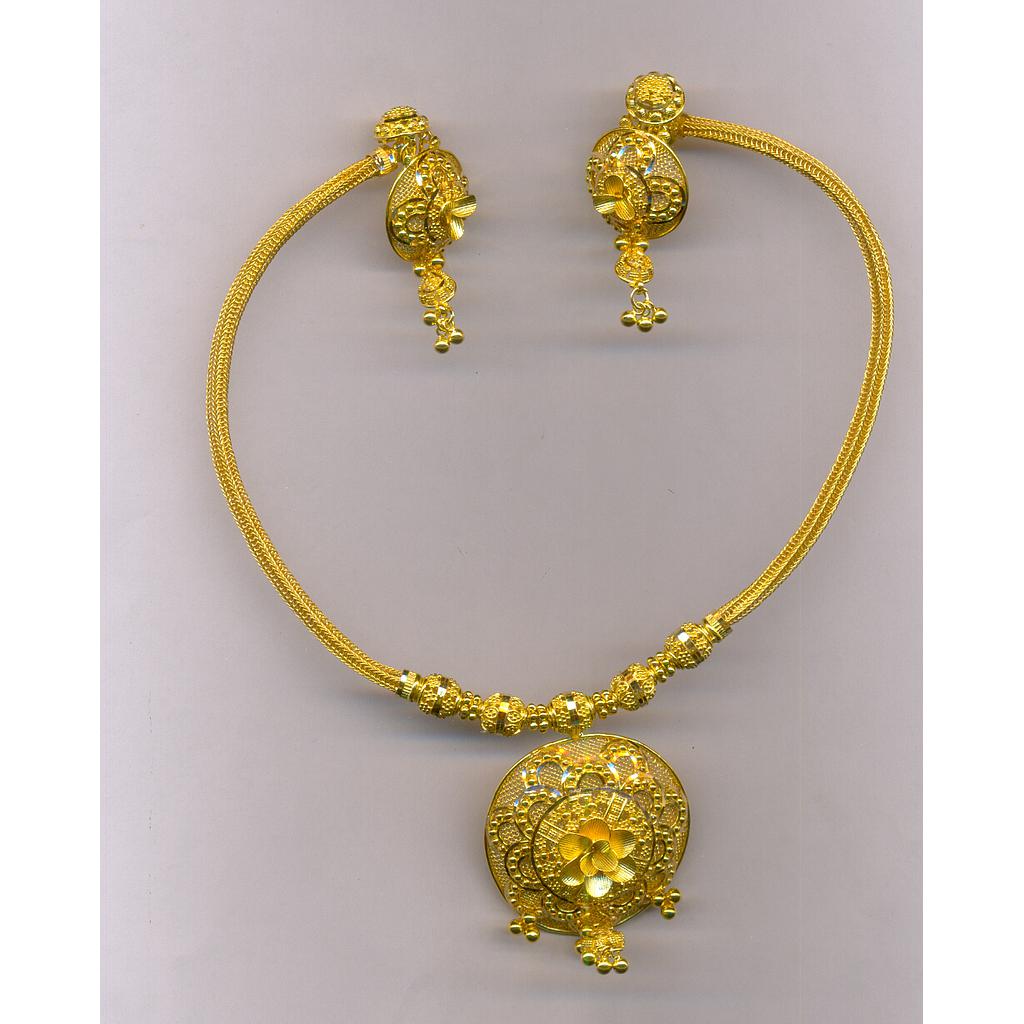 GOLD HALF SET PENDENT PLAIN EXCLUSIVE