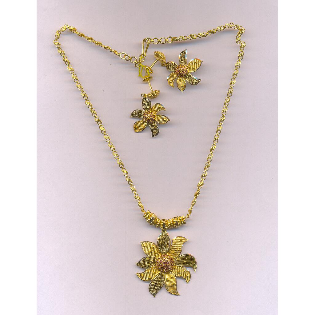 GOLD HALF SET PENDENT PLAIN EXCLUSIVE