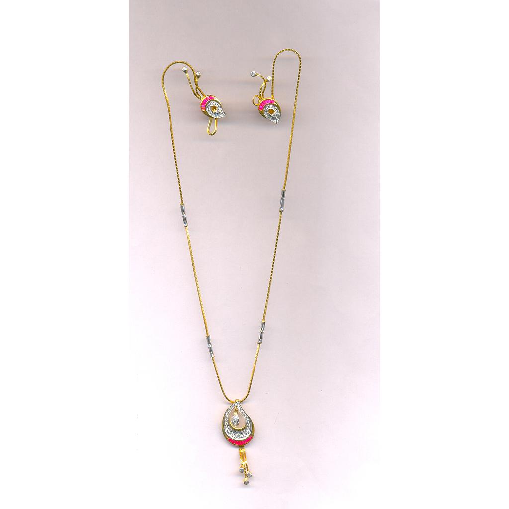 GOLD HALF SET PENDENT PLAIN EXCLUSIVE