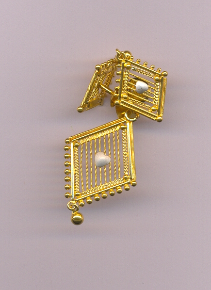 GOLD HALF SET PENDENT PLAIN EXCLUSIVE