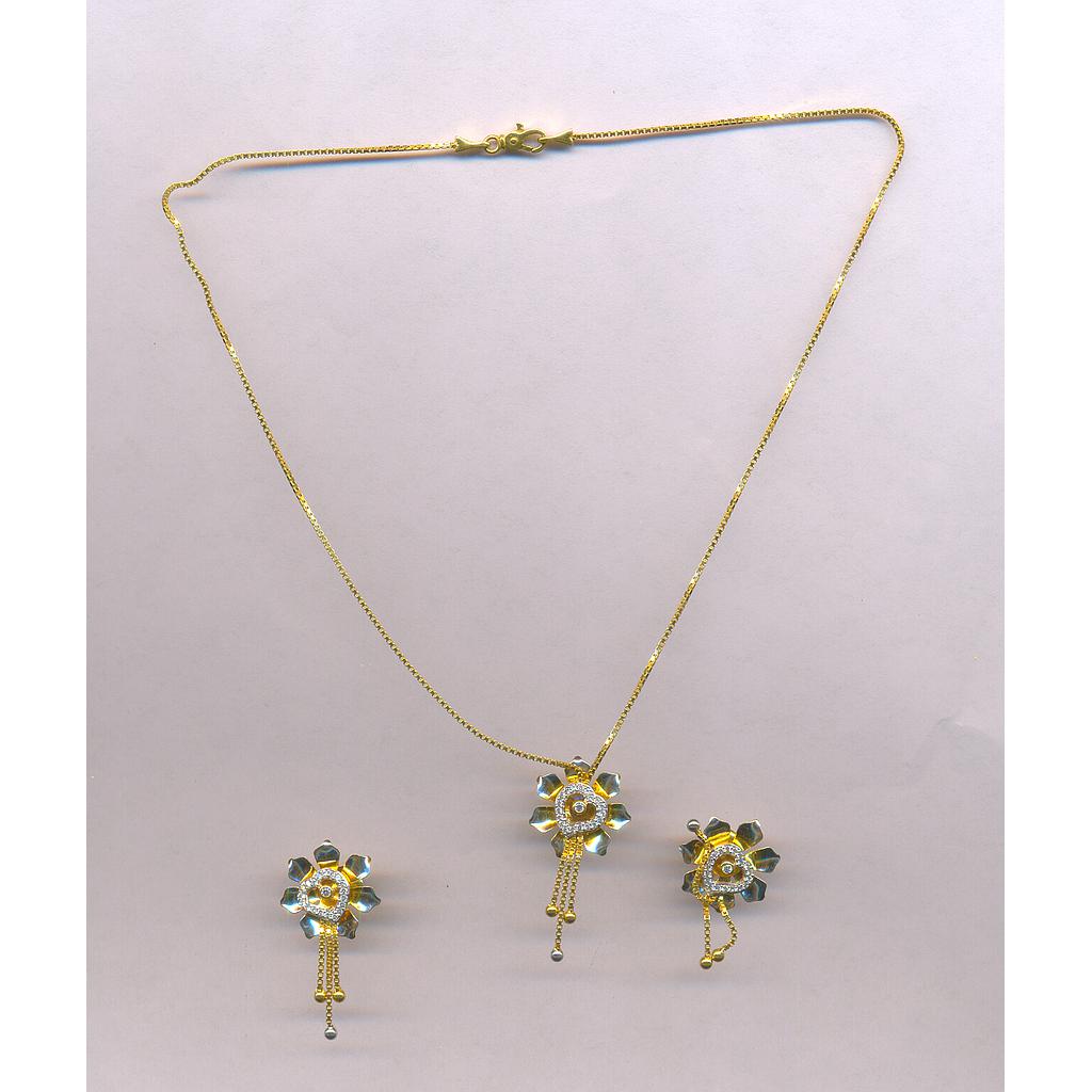 GOLD HALF SET PENDENT PLAIN EXCLUSIVE