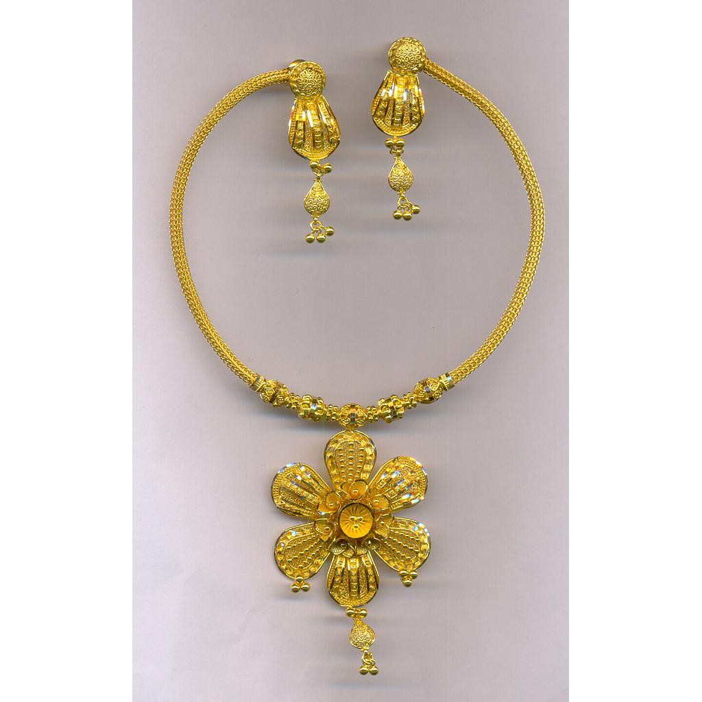 GOLD HALF SET PENDENT PLAIN EXCLUSIVE