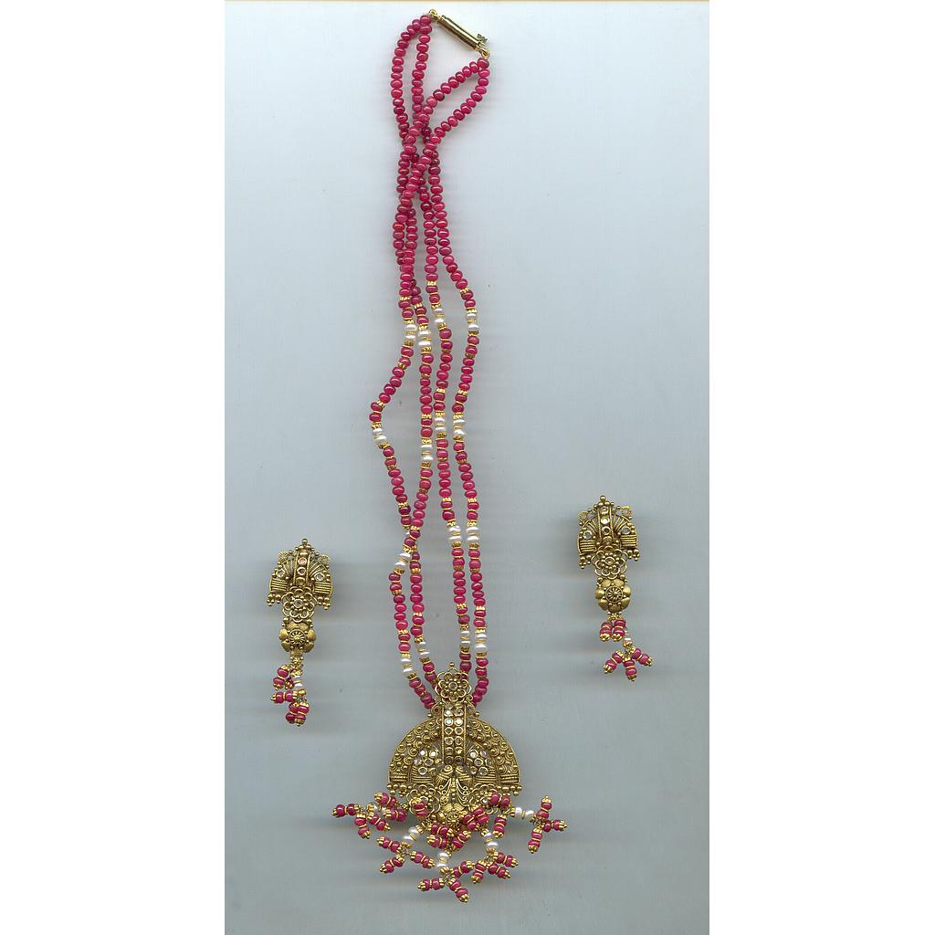 GOLD HALF SET PENDENT PLAIN EXCLUSIVE