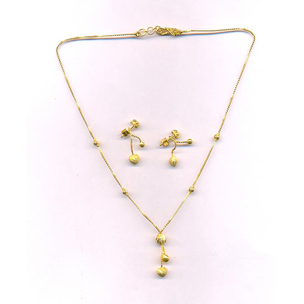 GOLD HALF SET PENDENT PLAIN EXCLUSIVE