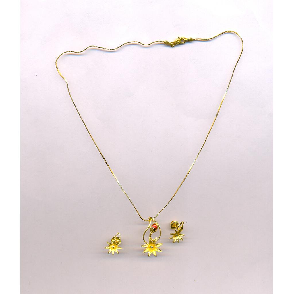 GOLD HALF SET PENDENT PLAIN EXCLUSIVE