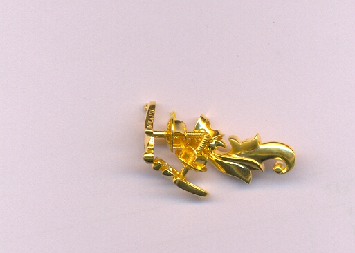 GOLD HALF SET PENDENT PLAIN EXCLUSIVE