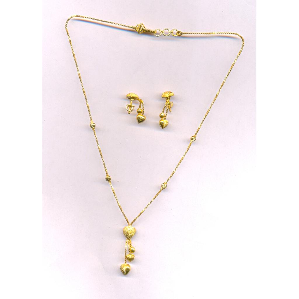 GOLD HALF SET PENDENT PLAIN EXCLUSIVE
