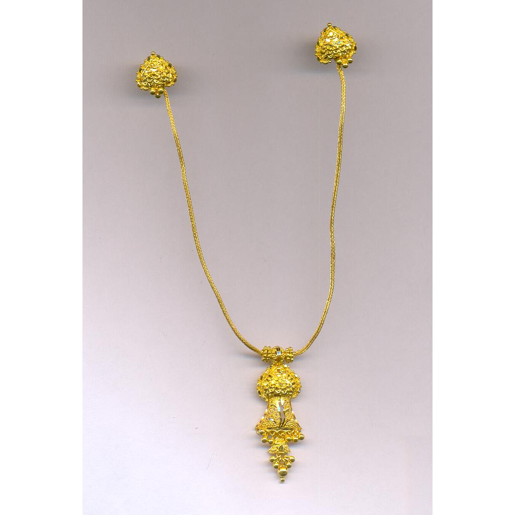 GOLD HALF SET PENDENT PLAIN FANCY