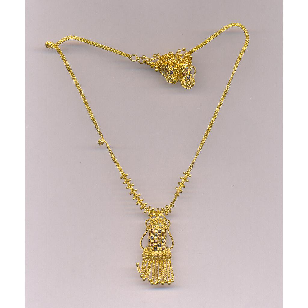 GOLD HALF SET PENDENT PLAIN FANCY