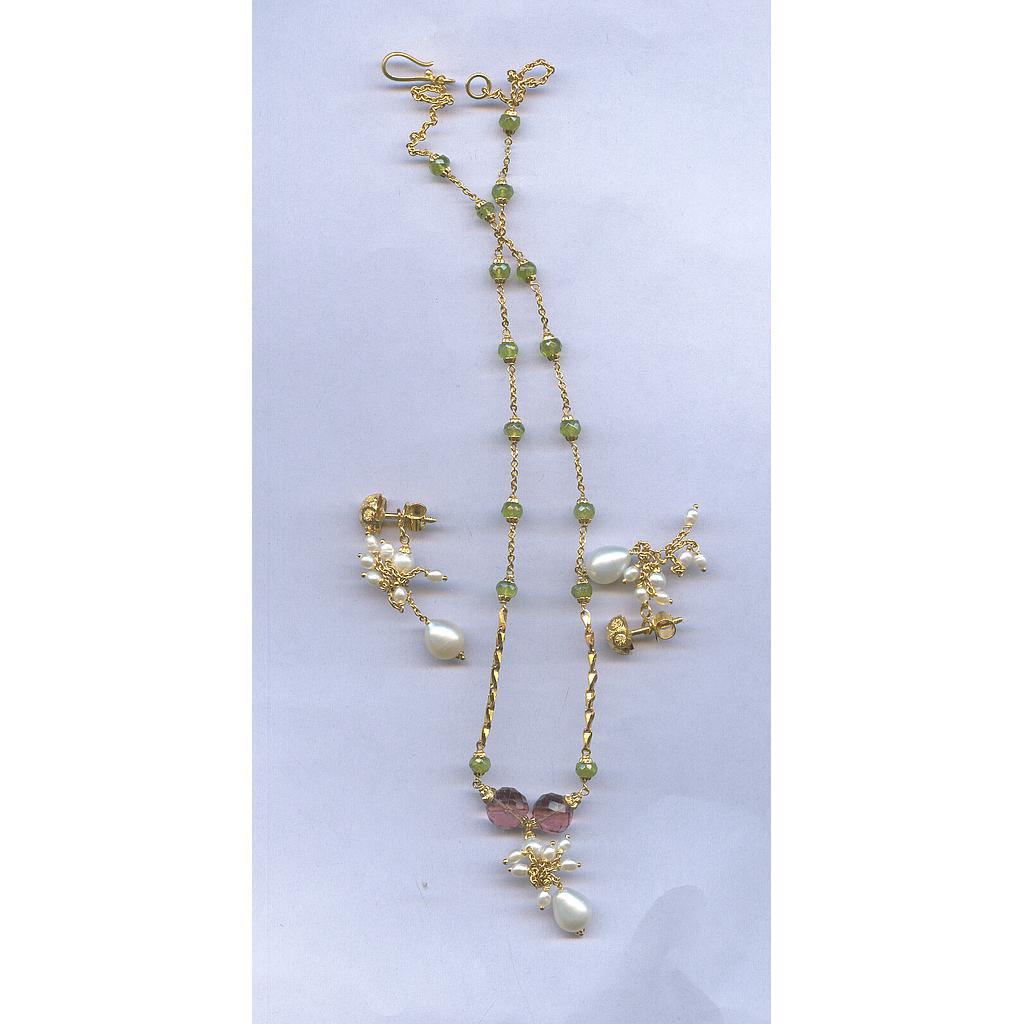 GOLD HALF SET PENDENT PLAIN FANCY