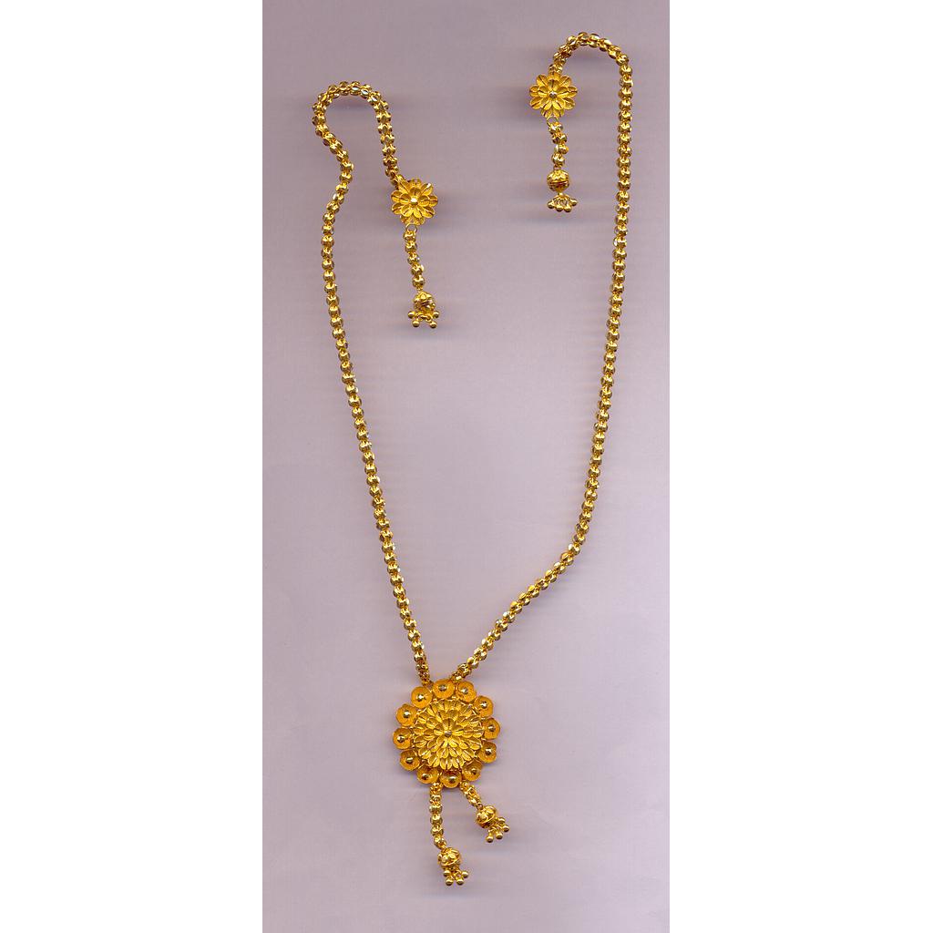 GOLD HALF SET PENDENT PLAIN FANCY