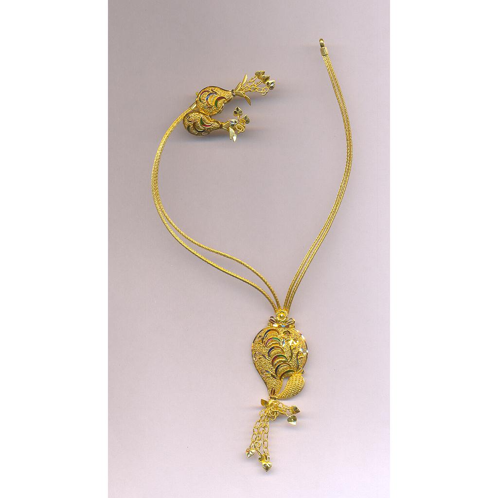 GOLD HALF SET PENDENT PLAIN FANCY