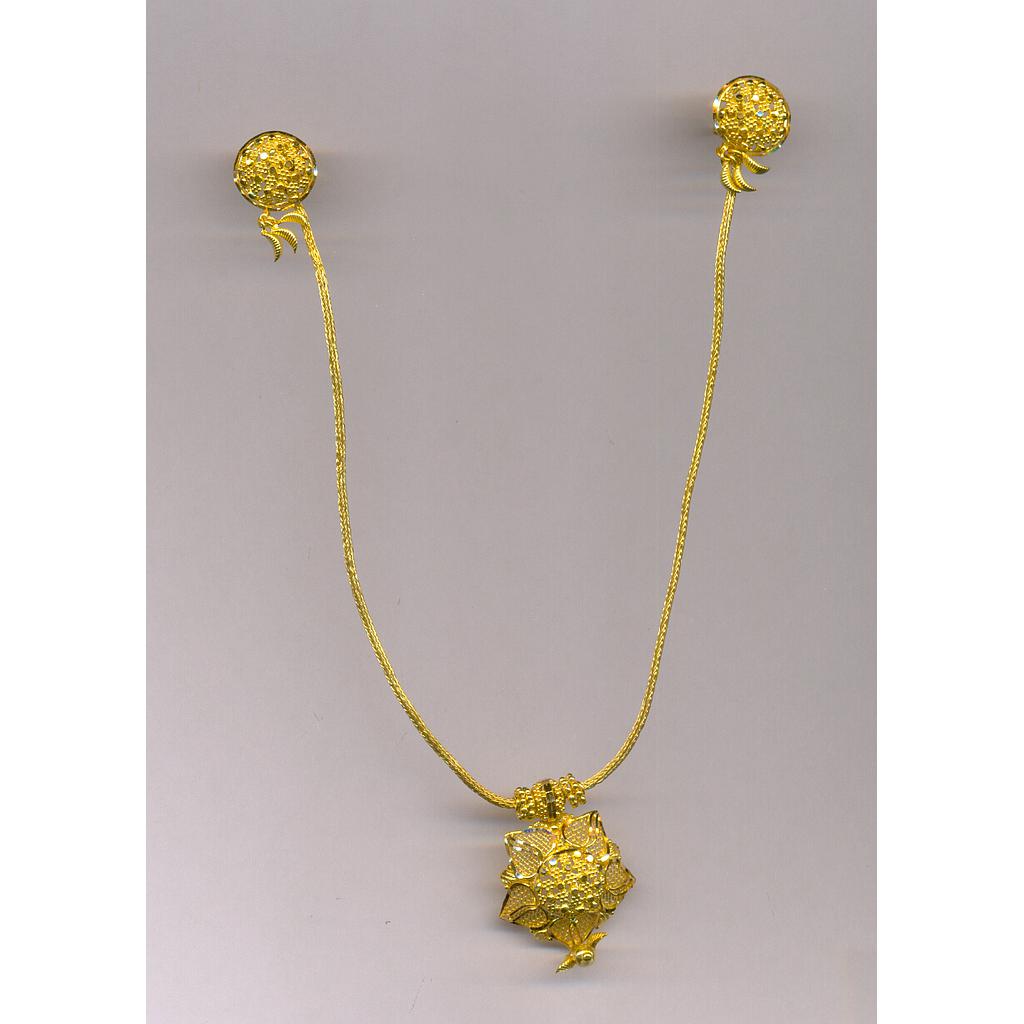 GOLD HALF SET PENDENT PLAIN FANCY
