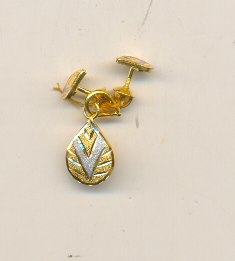GOLD HALF SET PENDENT PLAIN FANCY
