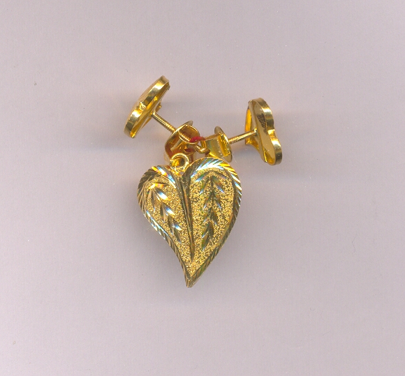 GOLD HALF SET PENDENT PLAIN FANCY