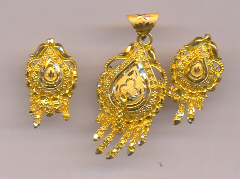 GOLD HALF SET PENDENT PLAIN GENERAL
