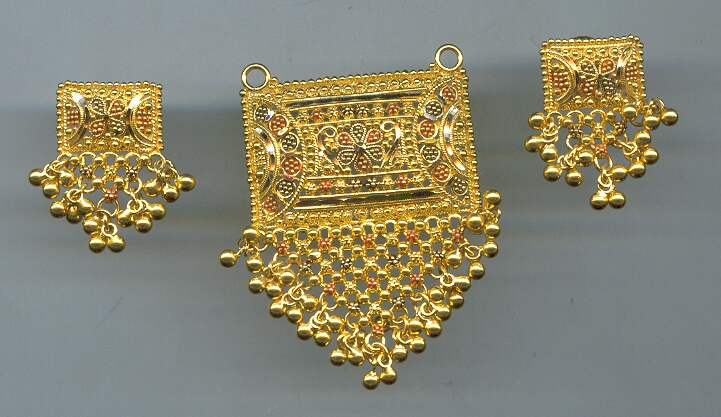 GOLD HALF SET PENDENT PLAIN GENERAL