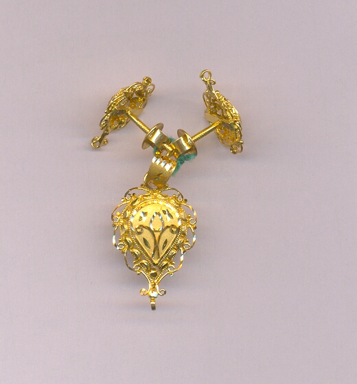 GOLD HALF SET PENDENT PLAIN GENERAL