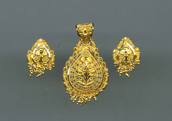 GOLD HALF SET PENDENT PLAIN GENERAL
