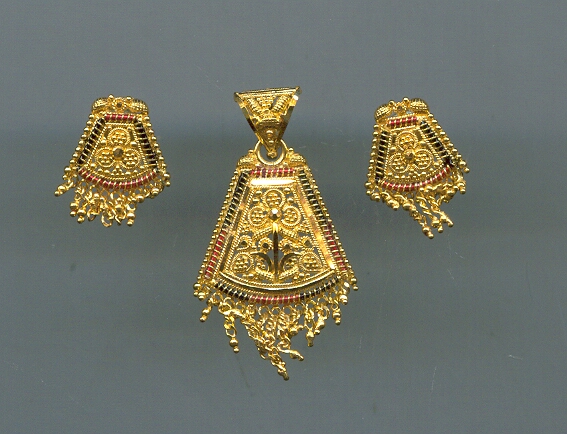 GOLD HALF SET PENDENT PLAIN GENERAL