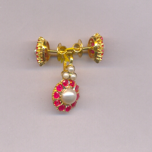 GOLD HALF SET PENDENT REALSTONE FANCY
