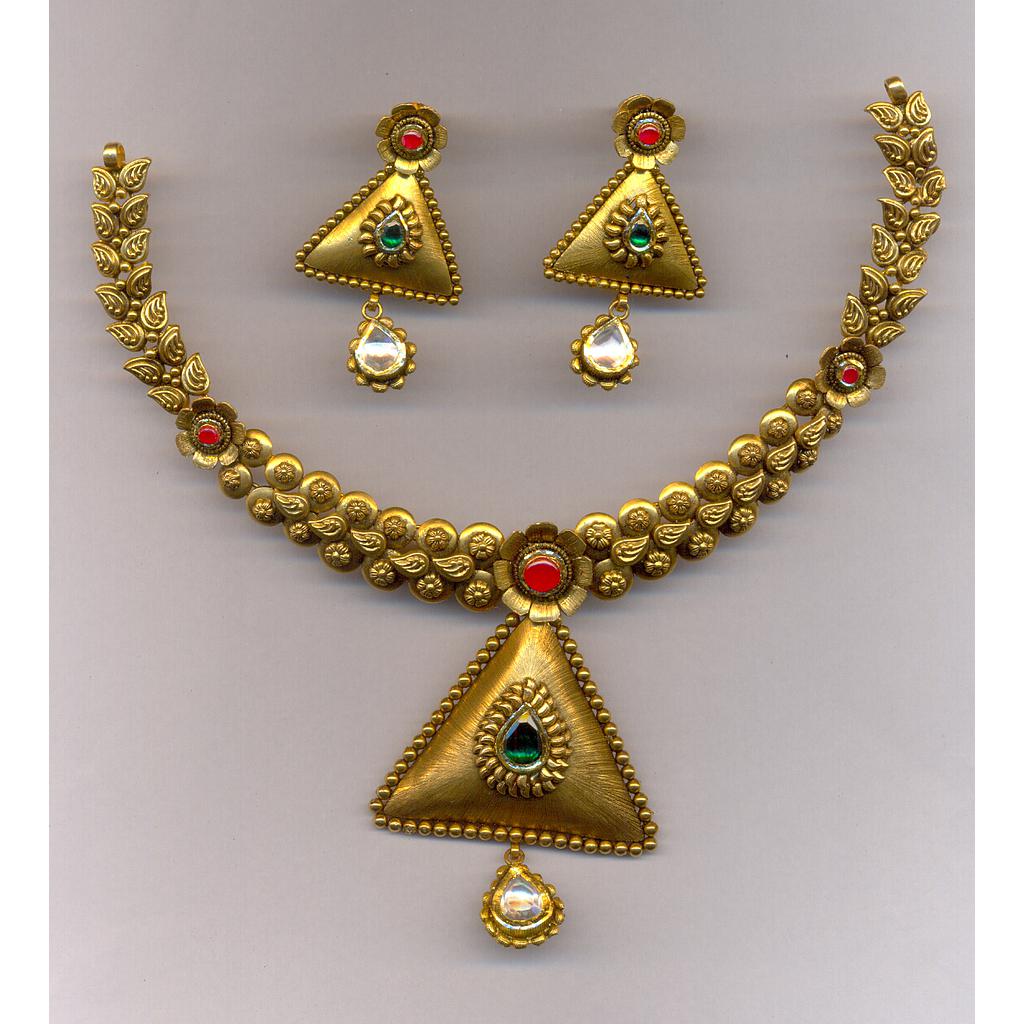 GOLD HALF SET ROUND ANTIQUE EXCLUSIVE