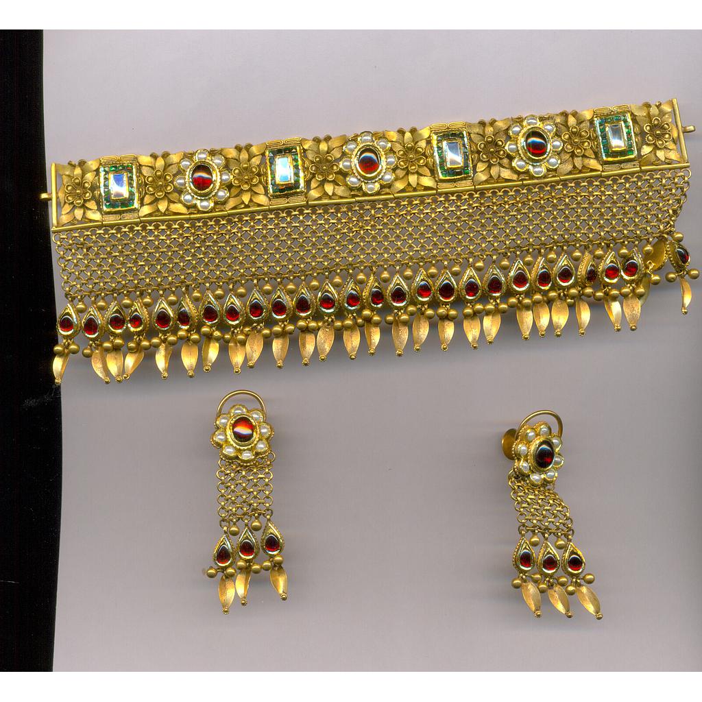 GOLD HALF SET ROUND ANTIQUE EXCLUSIVE