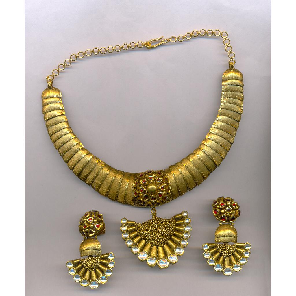GOLD HALF SET ROUND ANTIQUE EXCLUSIVE