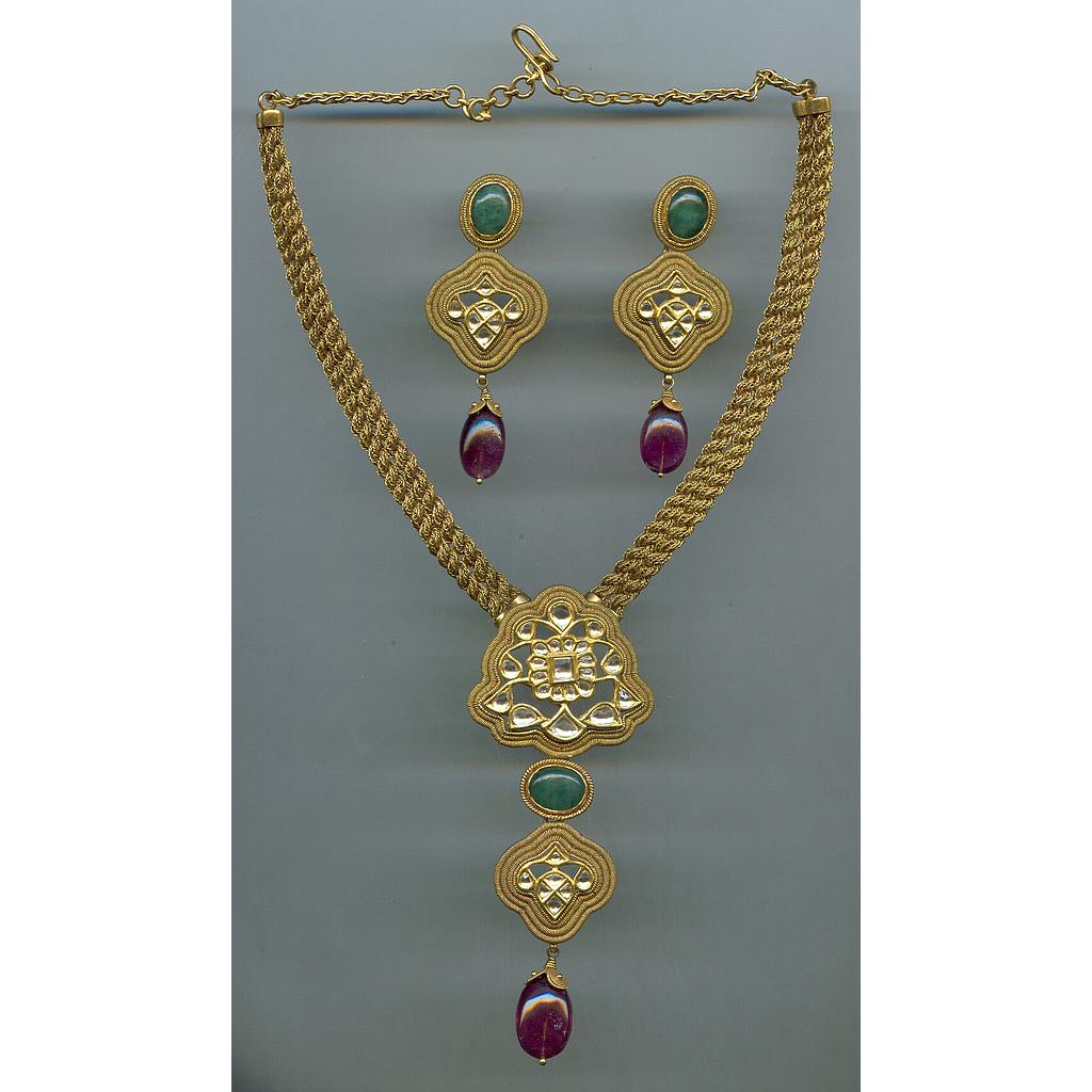 GOLD HALF SET ROUND ANTIQUE EXCLUSIVE