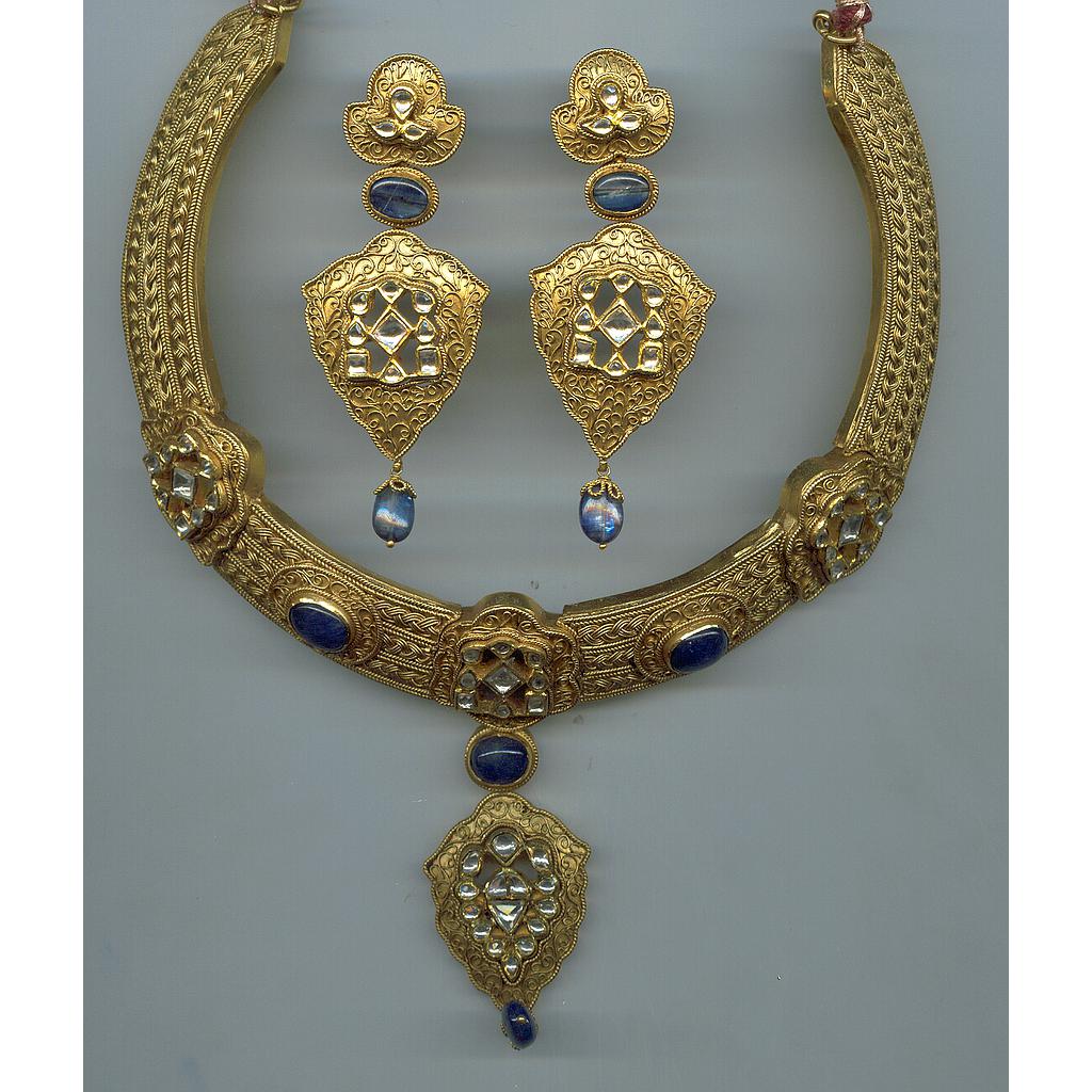 GOLD HALF SET ROUND ANTIQUE EXCLUSIVE