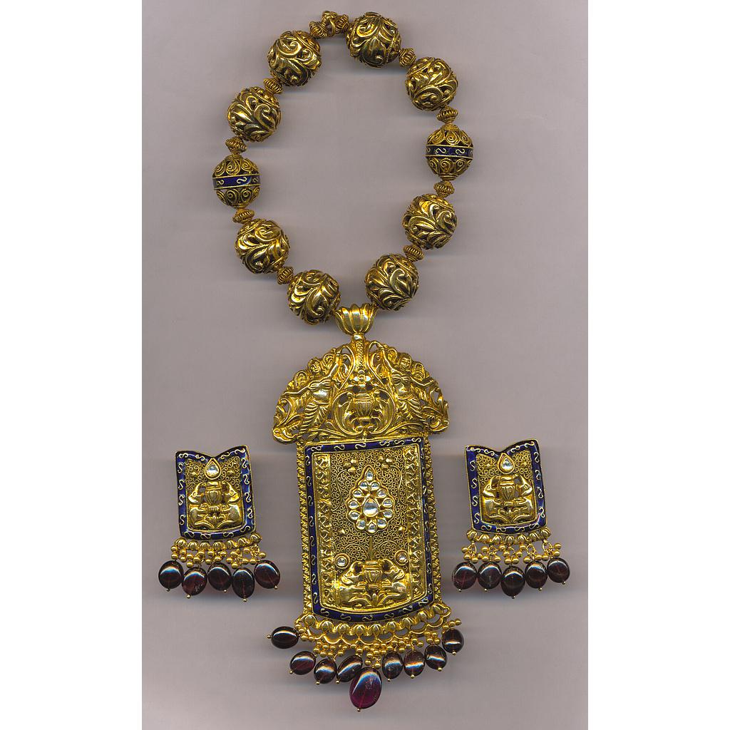 GOLD HALF SET ROUND ANTIQUE EXCLUSIVE