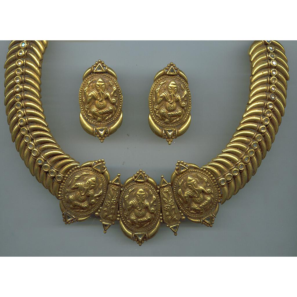 GOLD HALF SET ROUND ANTIQUE EXCLUSIVE