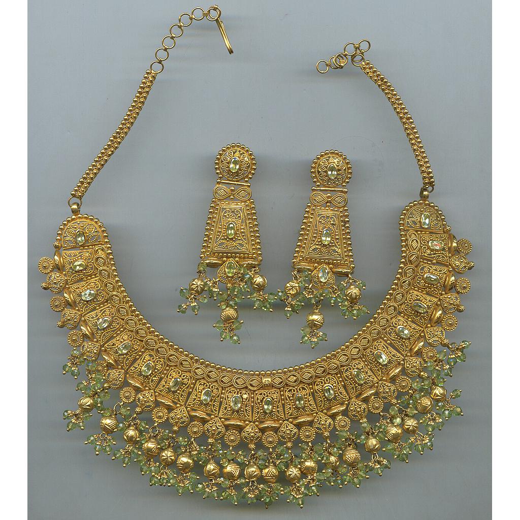 GOLD HALF SET ROUND ANTIQUE EXCLUSIVE