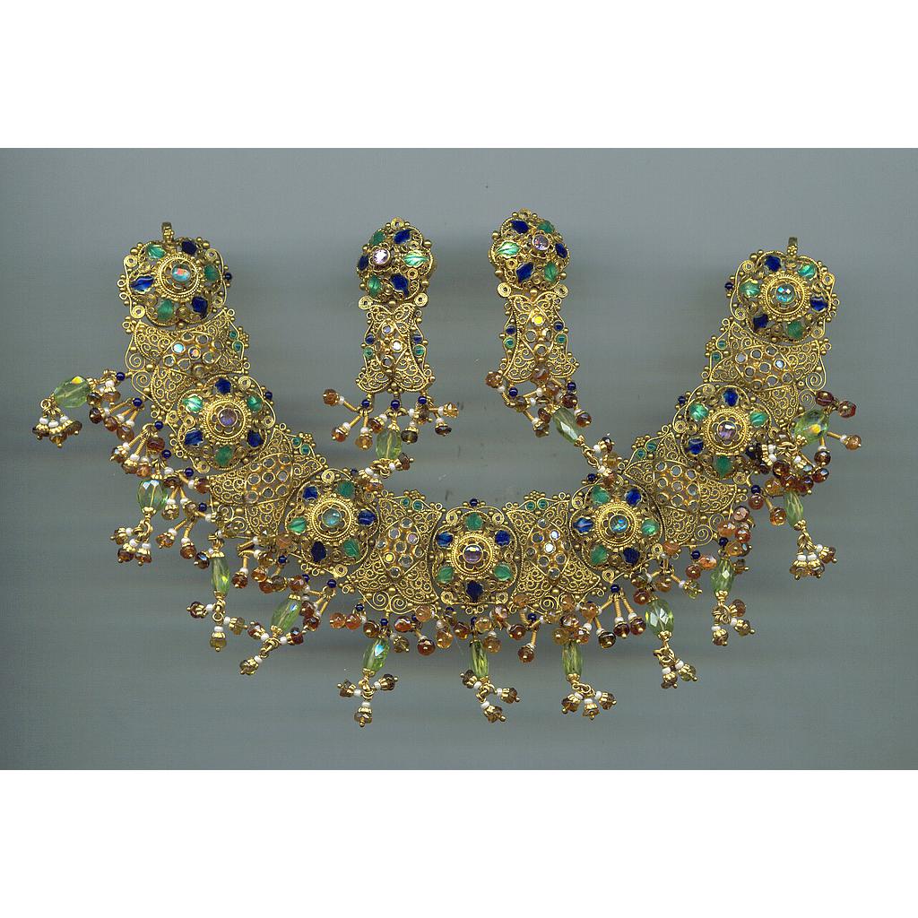 GOLD HALF SET ROUND ANTIQUE EXCLUSIVE
